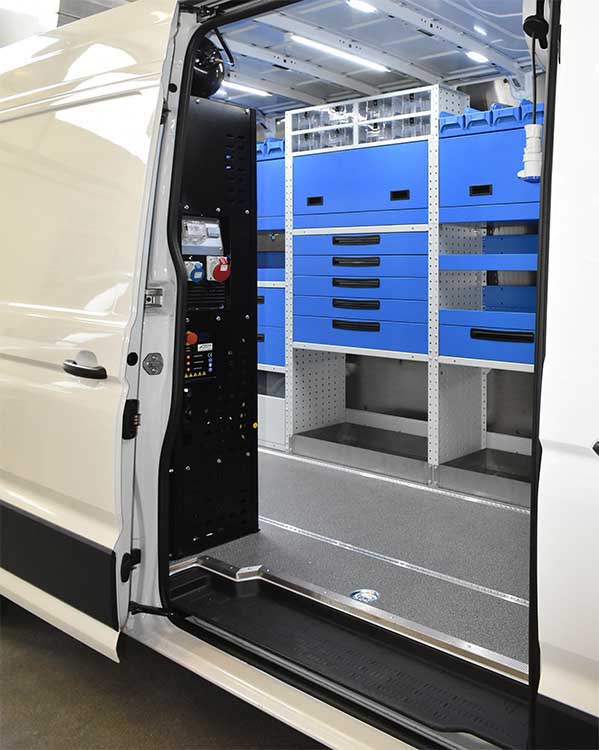 Crafter con macchina combinata generatore compressore Syncro Emilia