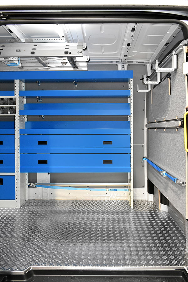 Soluzioni personalizzate per furgoni MAN TGE L4 H3 da Syncro System Emilia